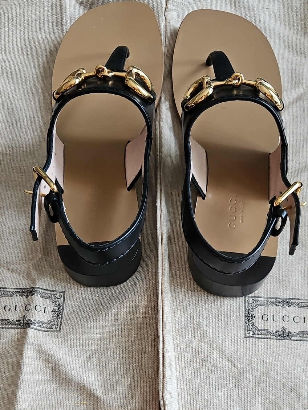 Gucci Black Leather Sandals with Gold Horsebit (Heel 1")